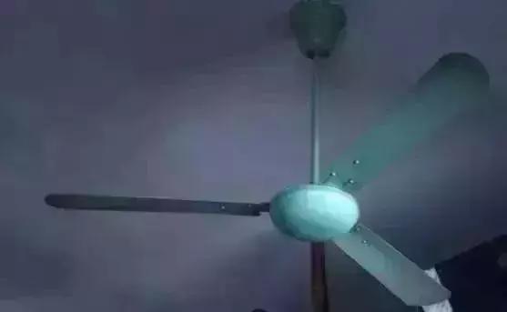 身份证是1970-1989年的注意了!再不看就没有了,很重要