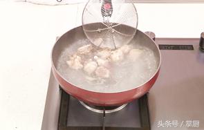 炖鸡汤掌握这几个技巧，炖出来的鸡汤美味好喝！