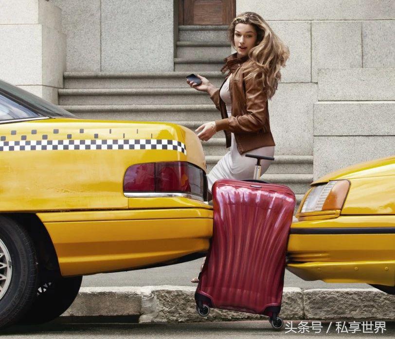 旅游行李箱的必备清单,夏季旅行带哪些行李比较好