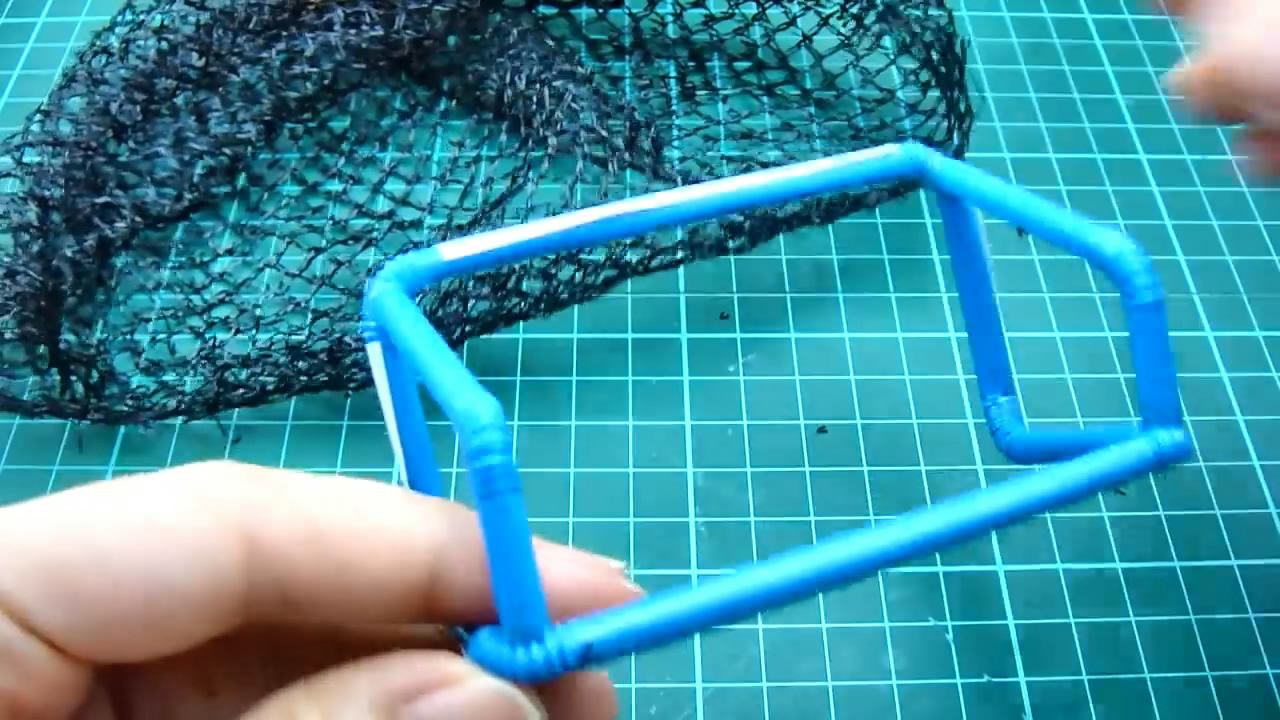 足球球门简单的怎么做,制作迷你球门