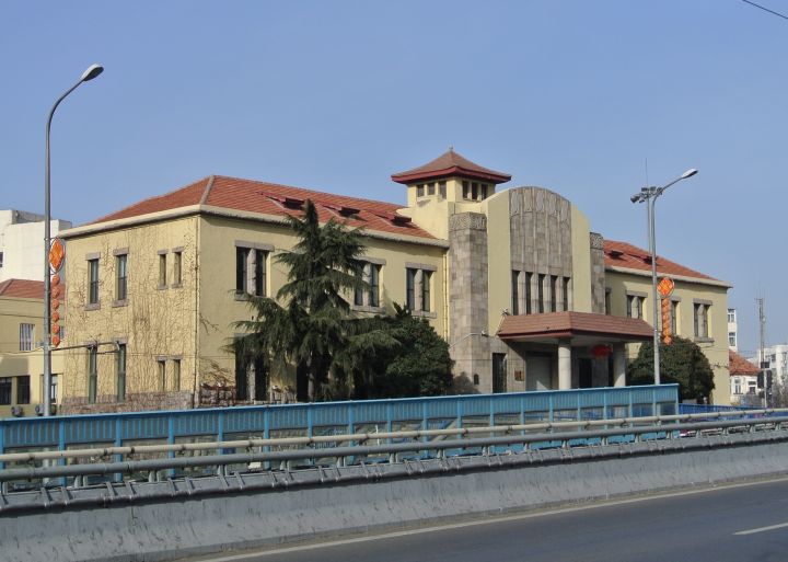 青岛属于一个什么样的城市,青岛是个怎么样的城市