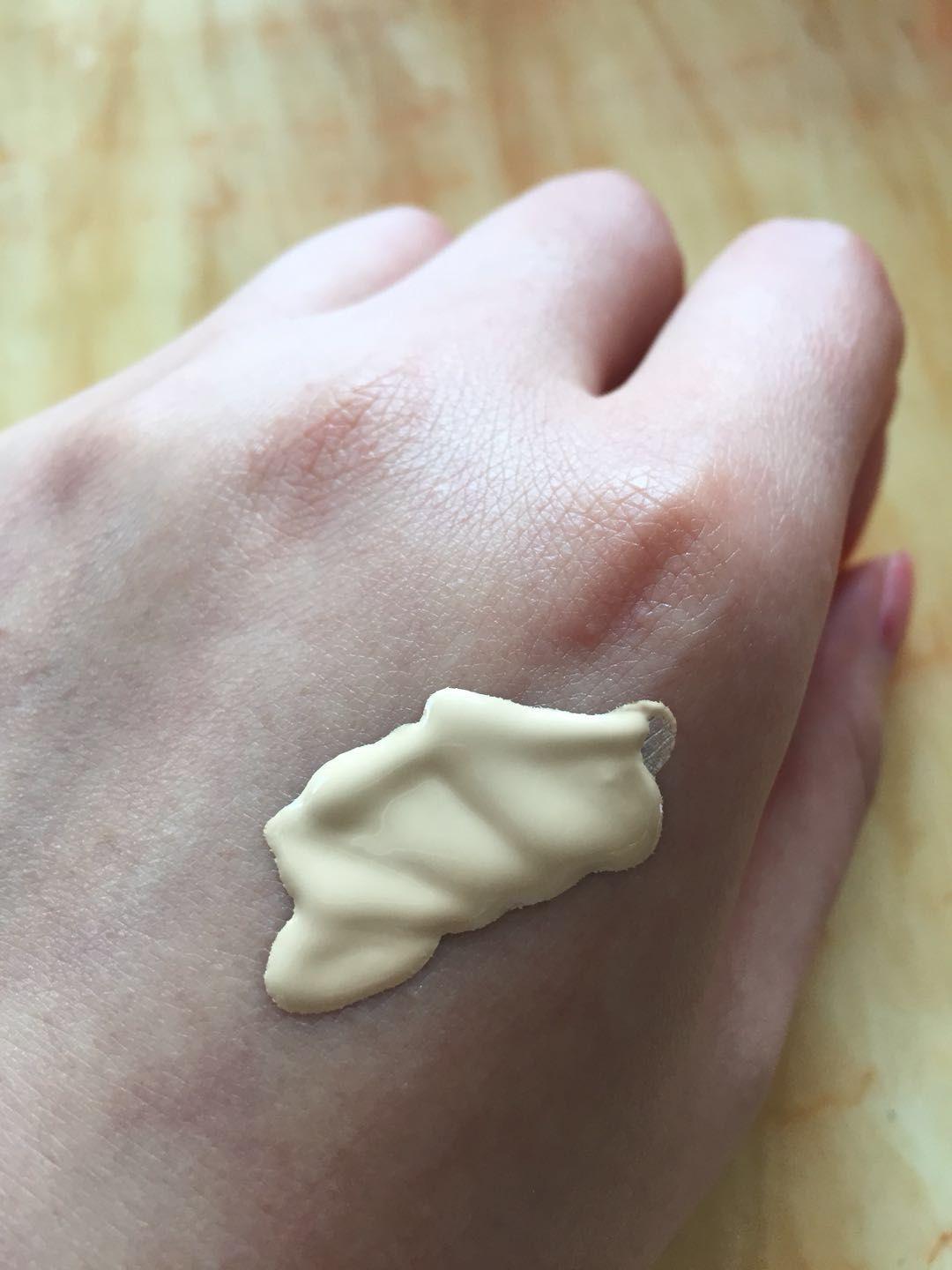 兰蔻粉底液持久不脱妆适合干皮吗,适合混干皮十大公认好用的粉底液