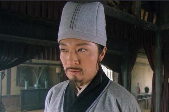 梁山头领宋江为何一心要接受招安,梁山有一个好汉最先看清宋江人品