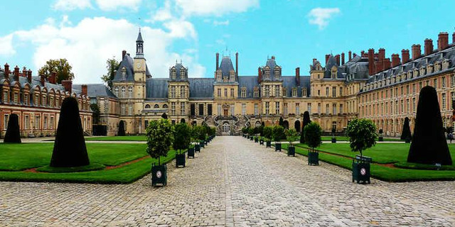 枫丹白露宫法国,拿破仑行宫枫丹白露