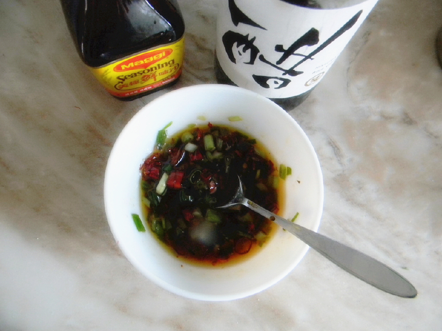 教你在家自制凉粉酸辣爽口太美味,凉粉这样做香辣酸爽好吃到没朋友