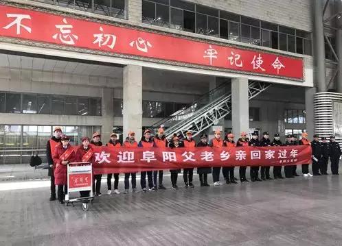 总有人在偷偷爱着你第一集,总有人在偷偷爱着你