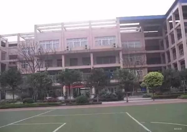 重庆两江新区金山云翠小学划片,重庆九龙坡区铁路小学划片情况