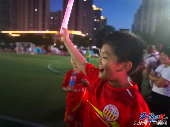 瓒崇悆姊﹁冻鐞冩儏,涓惧姙绗節灞婃牎鍥冻鐞冨槈骞村崕