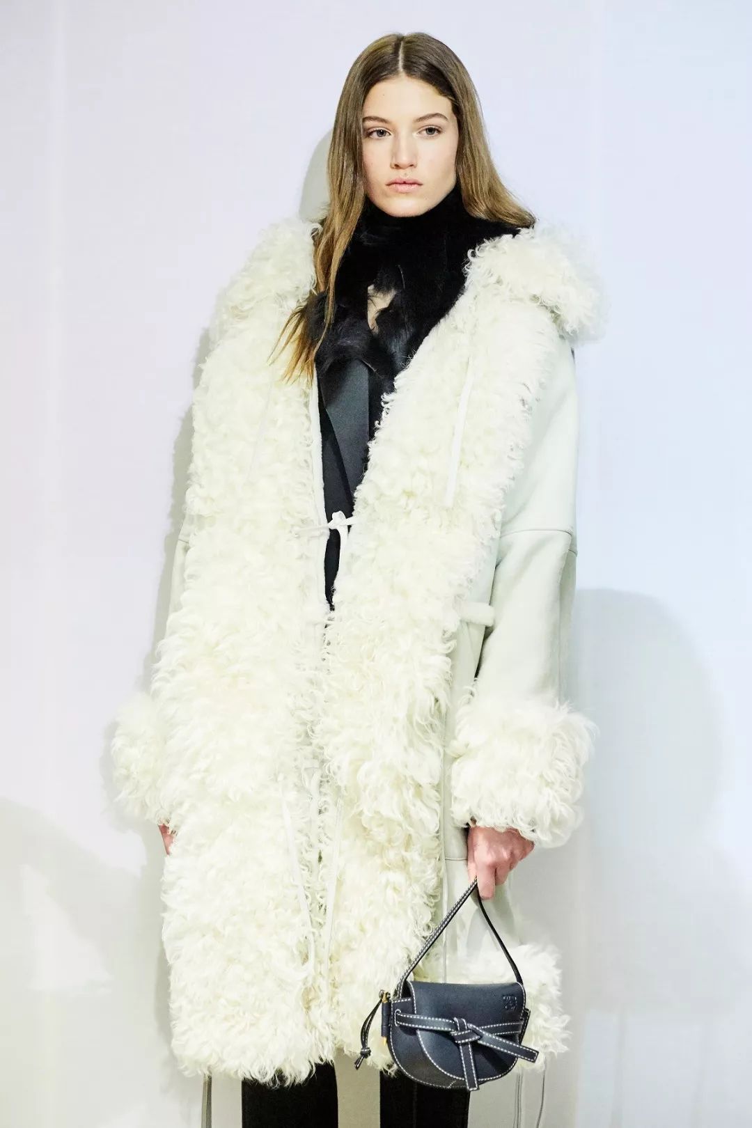 买包包就像白送的一样,买包就是投资