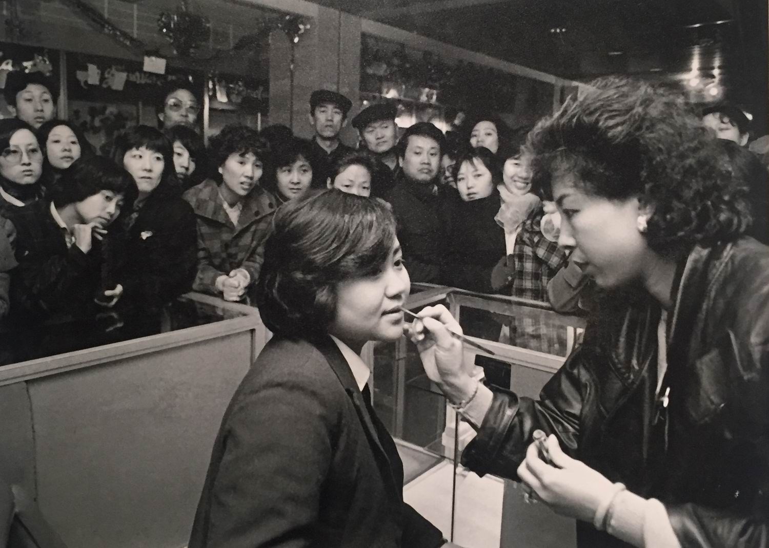 80年代海员带洋烟摩托录像机一趟赚几千块,塘沽成“天津沙头角”