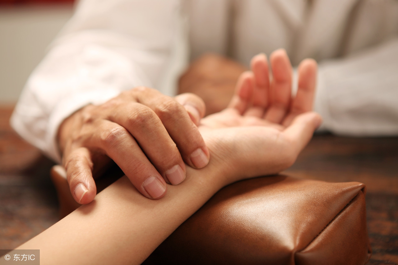 用药一定要遵医嘱不可听信偏方,4种补药吃多了变毒药