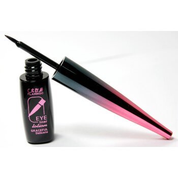 哭成泪人妆也不花的眼线笔，我终于找到了！持久力MAX~