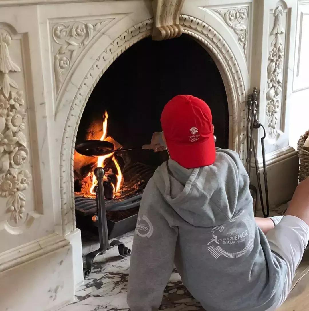 梅西和c罗的房子长啥样,c罗梅西内马尔以前的家