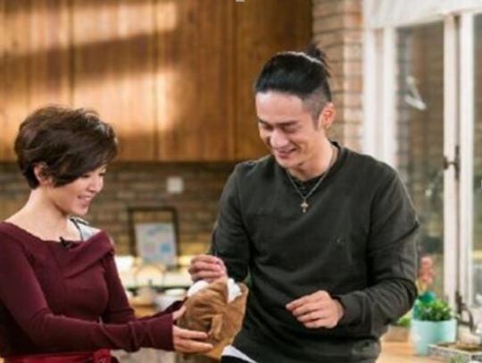 蒋劲夫新恋情记录,蒋劲夫公开恋情后晒照