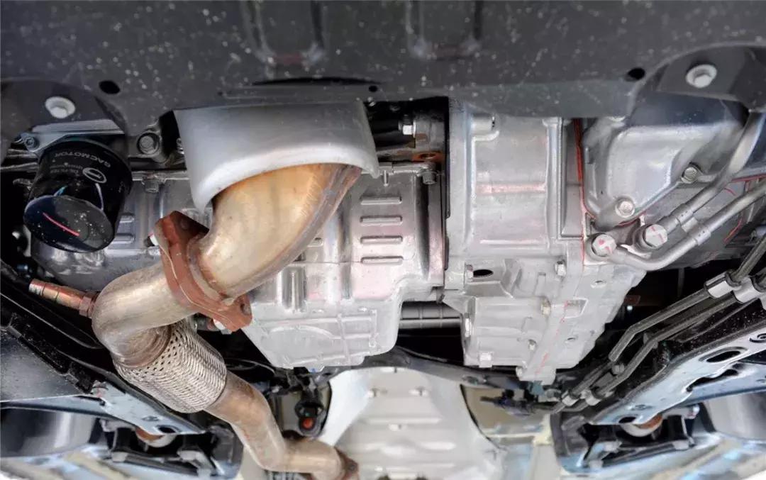 新车做底盘装甲有用吗,底盘装甲可以维持几年