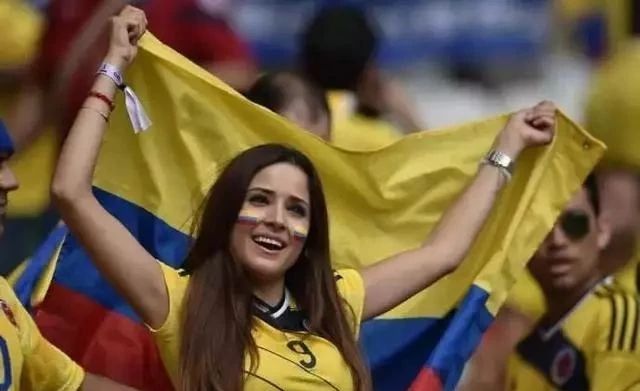 中国红酒供销网——世界杯情怀，从一杯红酒开始！