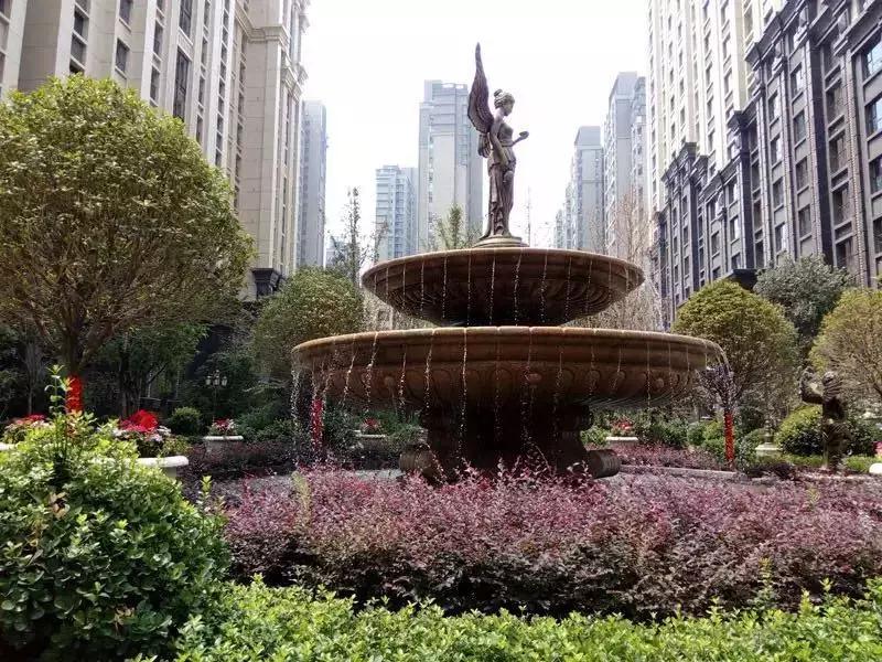 物业费一平米4.5,物业费一年8000什么样的房子