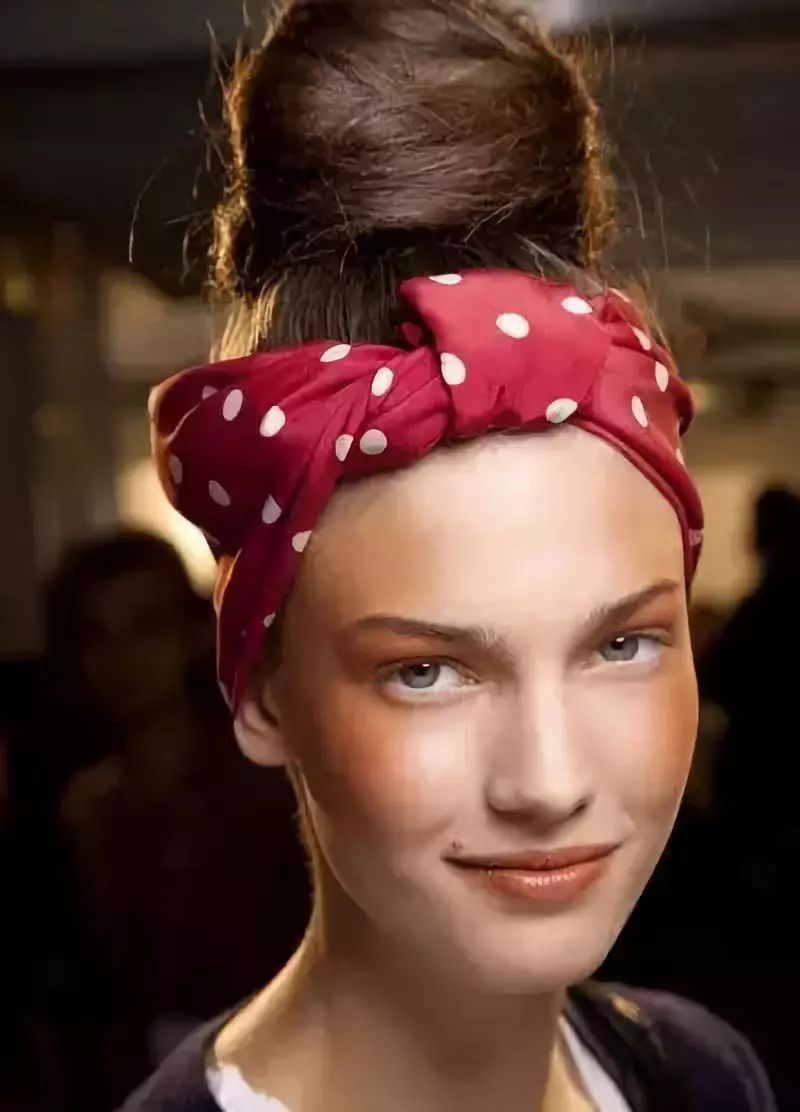 扎头发的20种办法,扎头发很多种方法的视频