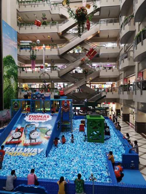 老百荣的“新貌旧情”：打造有自身特色与属性的商业综合体