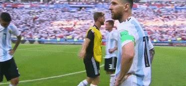 十分钟回顾梅西世界杯,梅西世界杯曲折经历