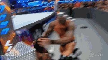 兰迪奥顿残忍时刻,smackdown最新一期兰迪罗曼