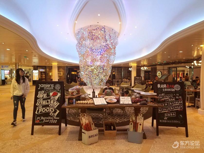 皇家加勒比游轮量子号游记,坐海洋量子号游轮旅游攻略