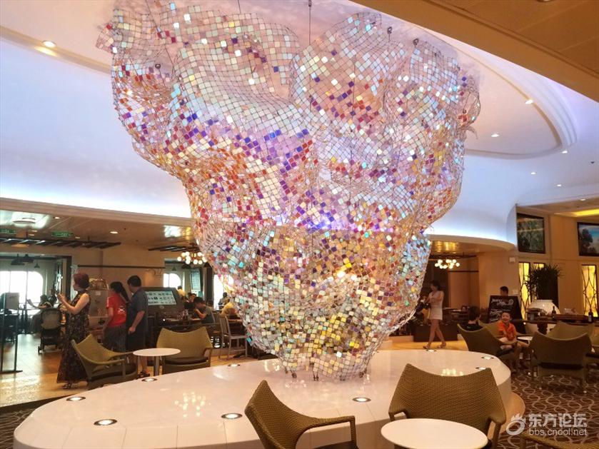 皇家加勒比游轮量子号游记,坐海洋量子号游轮旅游攻略