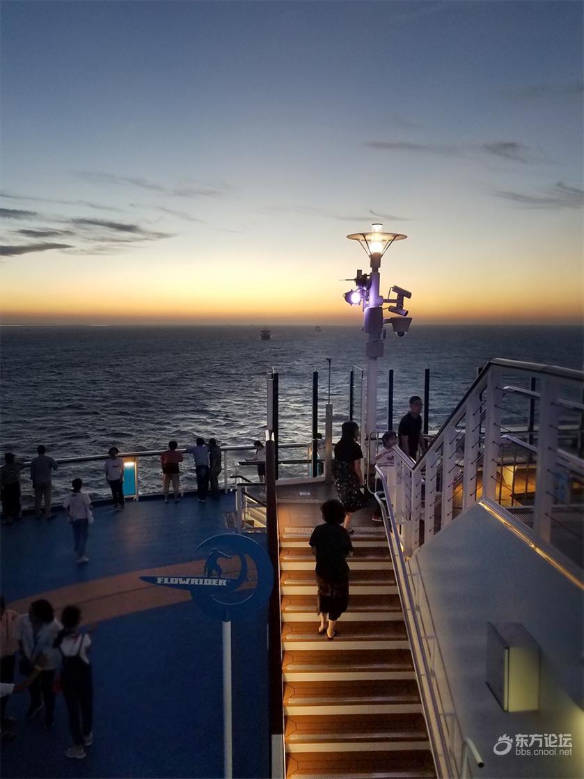 坐豪华游轮,坐豪华游轮是什么体验