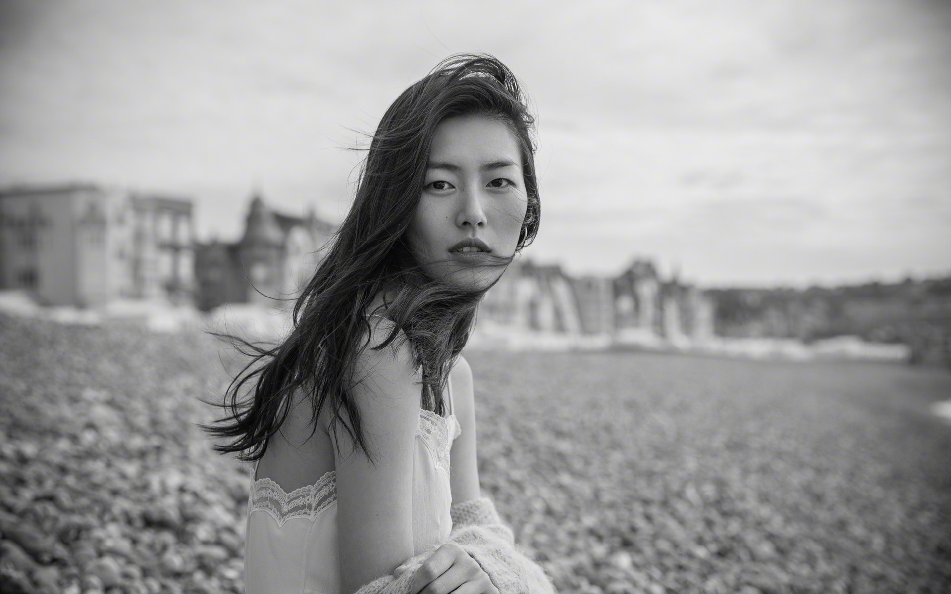 单眼皮好看但是双眼皮一定很好看,任何单眼皮都适合双眼皮吗