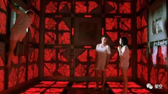 不靠特效,这些科幻片照样好看