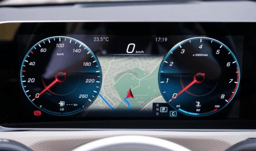 奔驰第一代4系,奔驰a级2023款深度评测