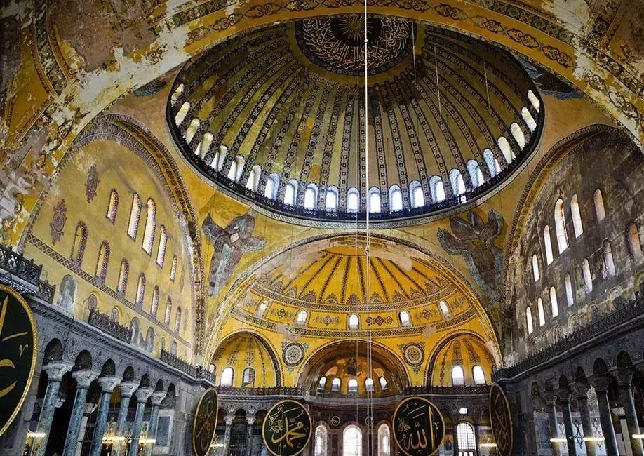 为什么叫圣索菲亚教堂,哈尔滨圣索菲亚教堂名字由来