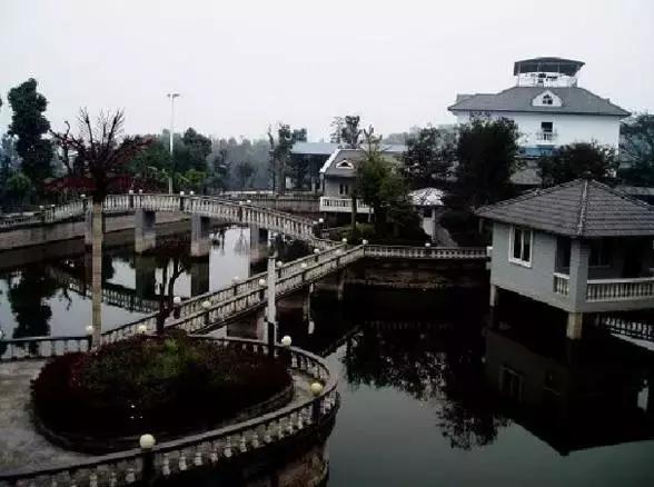 重庆可遮雨户外烧烤的地方,重庆高温消暑的地方