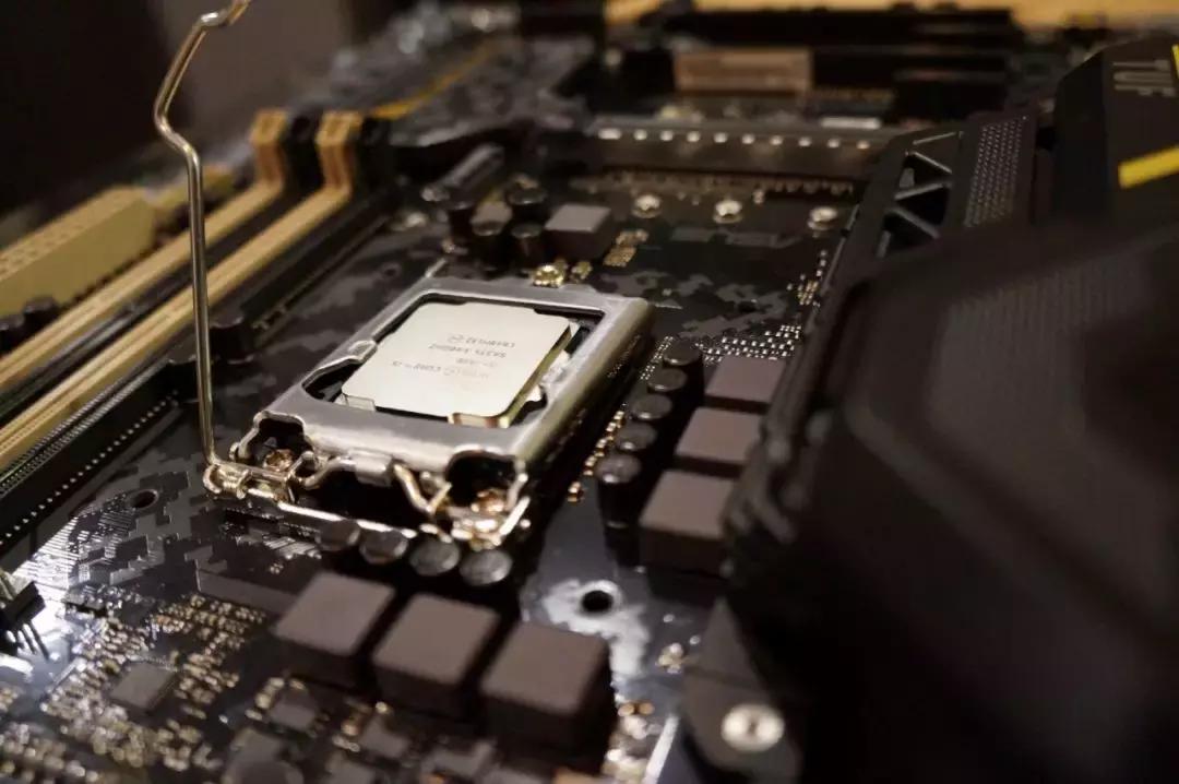 使用AMDCPU,3000美元打造自己的深度学习服务器