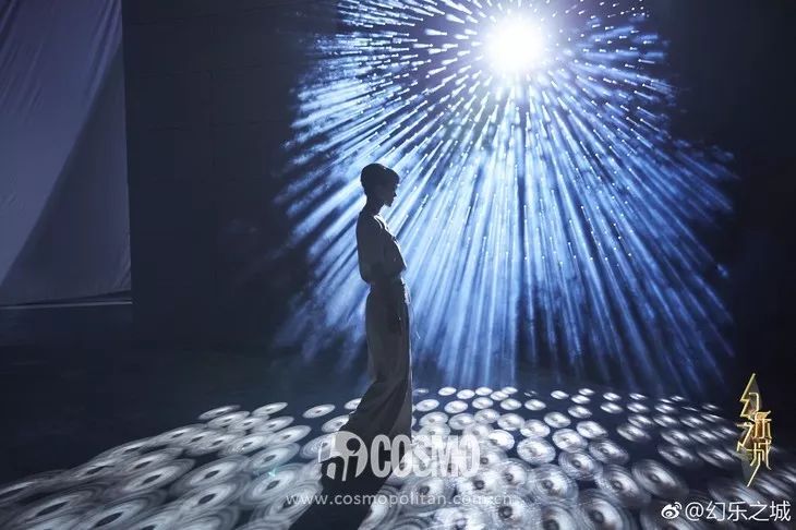 王菲老师舞蹈完整版,王菲老师一二年级