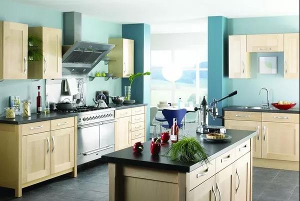 毛晓彤操作视频,毛晓彤教科书式锤渣男