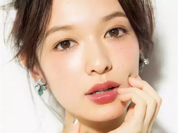 人累妆不垮，快速补妆有一套