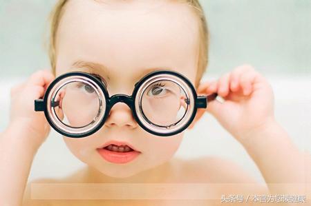 吃什么营养素有助于视力恢复正常,儿童如何补充眼睛最需要的营养素