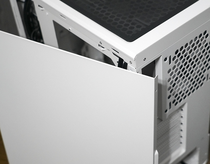 aigo爱国者月光宝盒t20炫光版,爱国者月光宝盒t20机箱前盖怎么拆