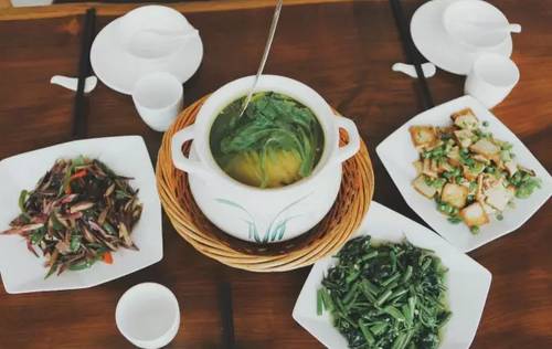 40岁大叔买下一座岛,大叔为钓鱼买下一座岛