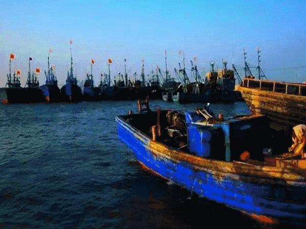 马尔代夫的蓝天绿树水清沙白,北京周边绝美海滩