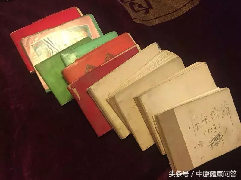 38度高温依然坚持去上班,高温下七旬老人