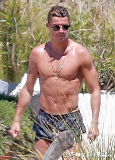 c罗35岁拥有这25岁的身材,c罗35岁年龄20岁的身材