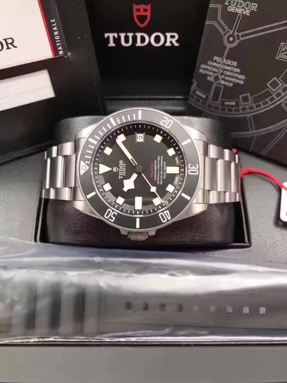 劳力士比较好入手的款式,劳力士最值得买的款式图片及价格