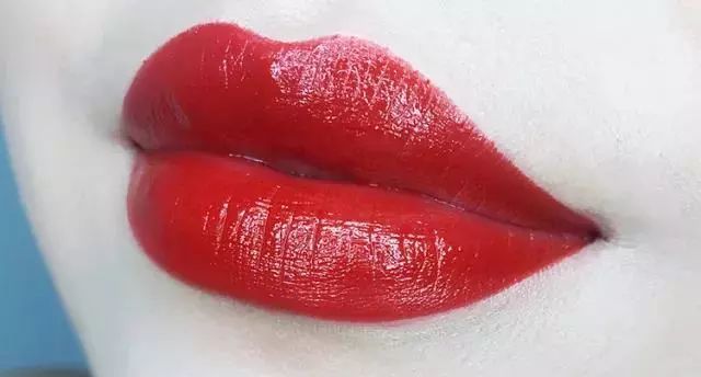 刘嘉玲代言的痘痘修复面霜,刘嘉玲紧致面霜