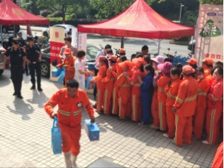 老百姓大药房助力高考,老百姓大药房有小雨伞吗