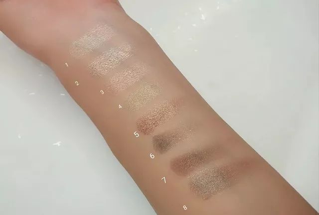 平价彩妆绿色眼影,绿色眼影怎么画好看