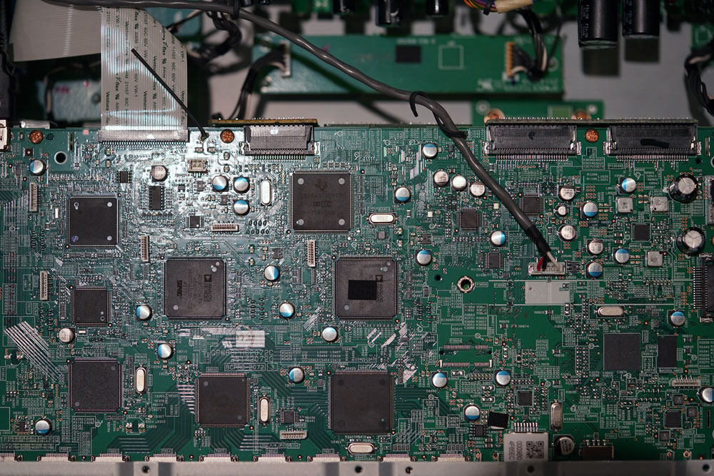 原来并没有对应的安桥！Integra旗舰前级DRC-R1.1简单点评