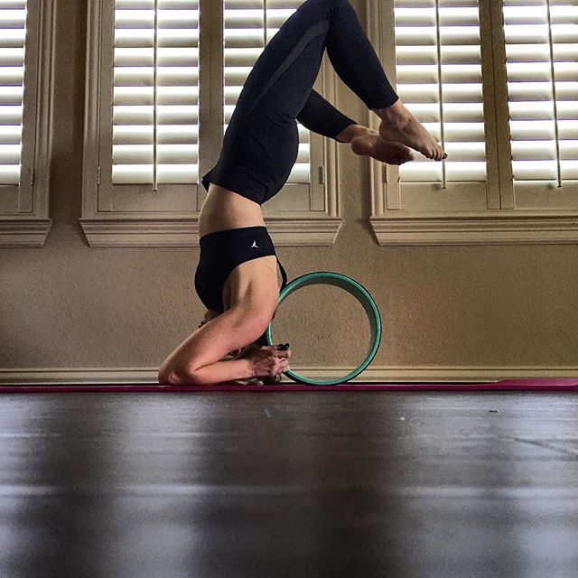 腿粗的女生别瞎练，学会这几招快速减脂，腿又细又直