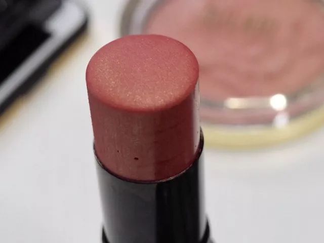 nars腮红液体和粉状,nars高潮腮红打在颧骨还是脸颊